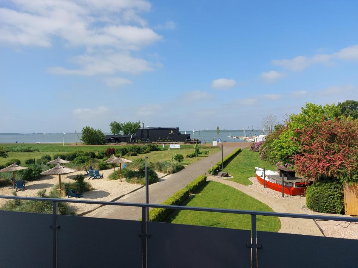 Haus Strandglueck - Urlaub Mit Blick Auf Den Duemmer See Apartment Lembruch Luaran gambar