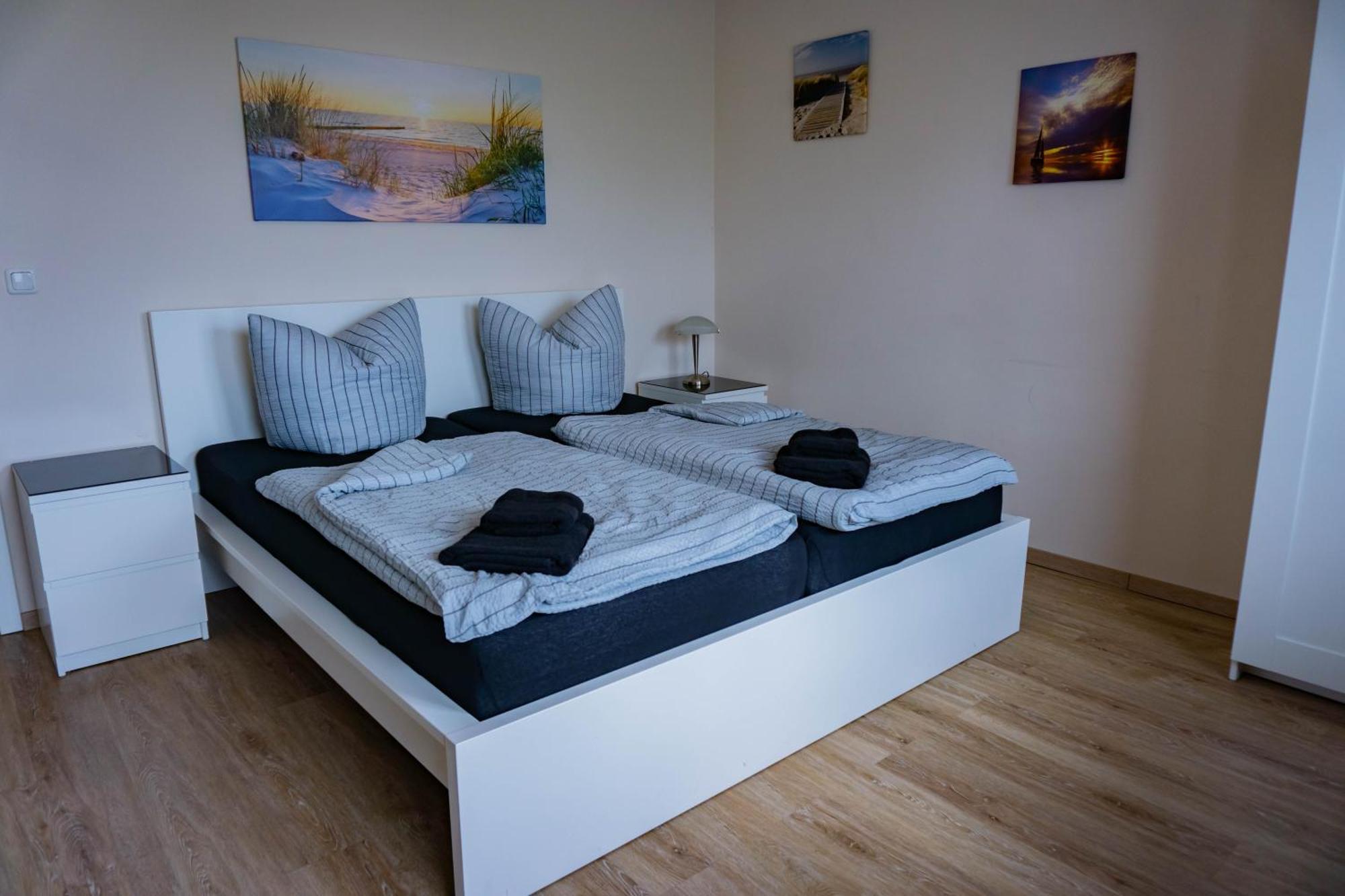 Haus Strandglueck - Urlaub Mit Blick Auf Den Duemmer See Apartment Lembruch Luaran gambar